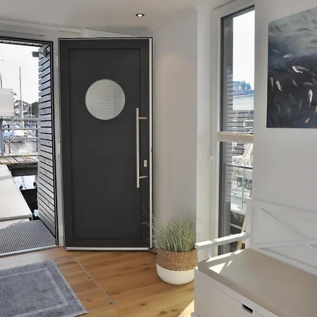 Hausboot Ankerplatz - Floating 2